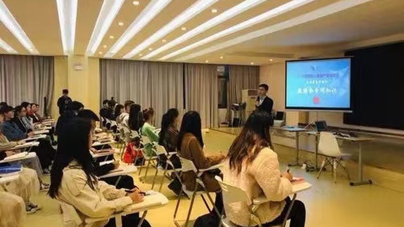 报考者在备考过程中，应注意以下几点：